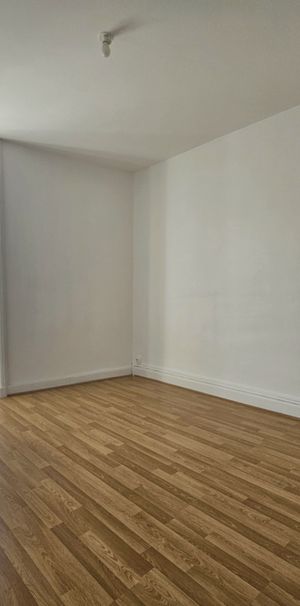 Location Appartement 2 pièces 40m² AUBIERE 63170 - Photo 1