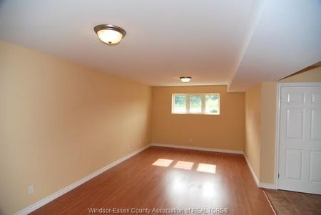 For Lease - 1810 NORTHWAY Unit# D LOWER, Windsor, Ontario - Photo 2