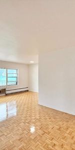 1 CH - 1 SDB - Westmount - $1,600 /mo - Photo 3