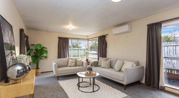 Two Bedroom Home In Zone! - Photo 1