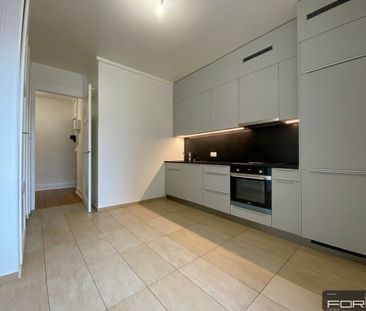 Very nice 3 room apartment renovated in old style with balcony in t... - Photo 4