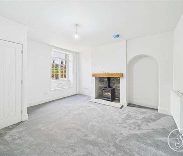 The Avenue, Harewood, Leeds, LS17 - Photo 4