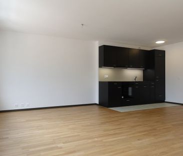 JOLI LOGEMENT PROCHE DE TOUTES COMMODITES RENOVE - Photo 2