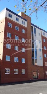4 bedroom apartment to rent - Photo 4