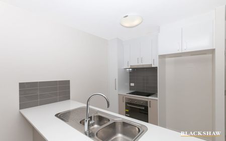 15/170 Flemington Road, Harrison ACT 2914 - Apartment For Rent | Domain - Photo 2