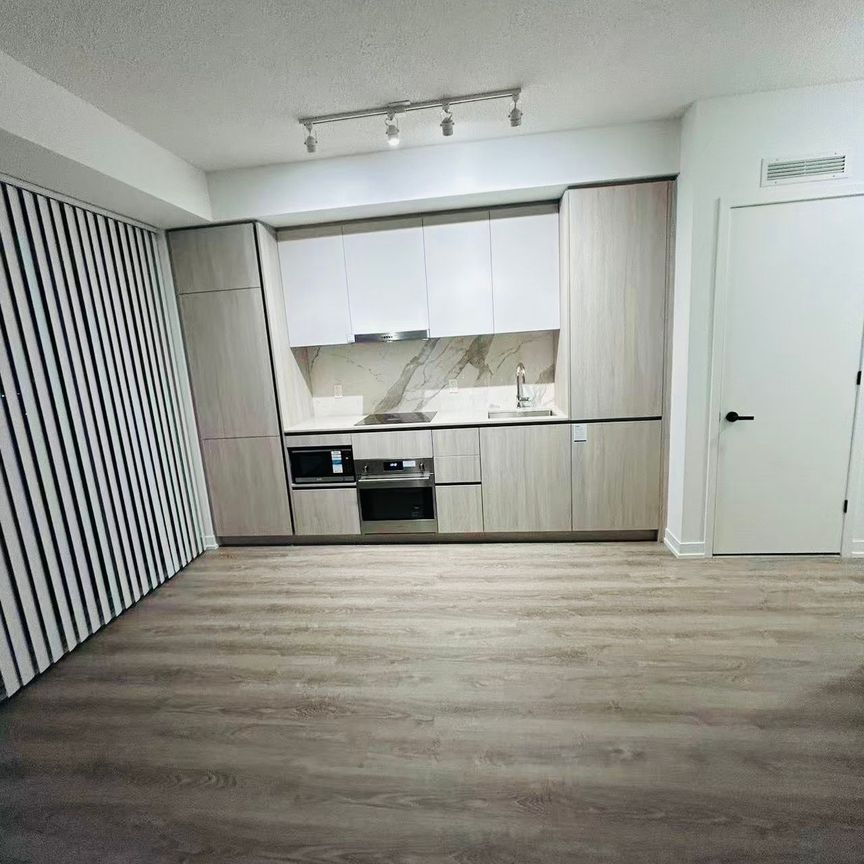 For Lease - 8 Interchange Way Unit# 2906, Vaughan, Ontario - Photo 1