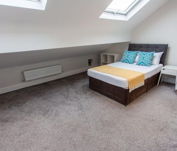 6 bedroom terraced house to rent - Photo 5