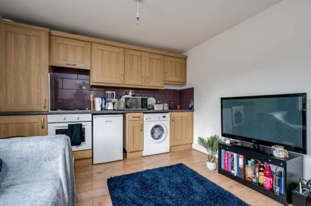 57B College Park Avenue, BELFAST, BT7 1LR - Photo 4