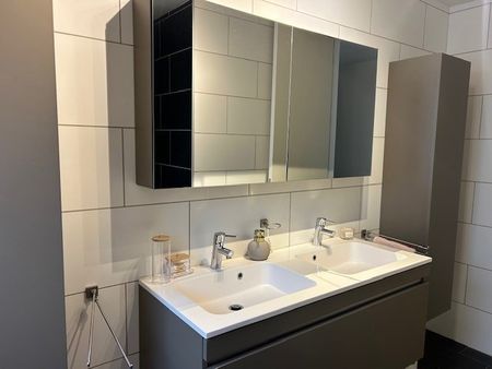 Gelijkvloers appartement met terras - Foto 5