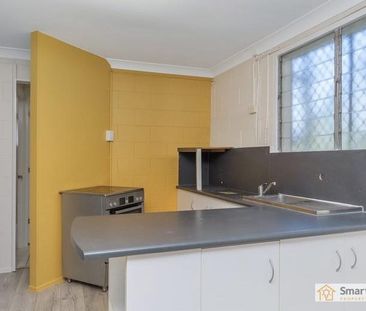 22 Wandella Crescent, Cranbrook QLD 4814 - House For Rent | Domain - Photo 5