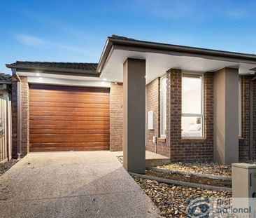 Family Home Offering Modern Comfort & Style - Photo 1