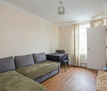 5 bedroom house to rent - Photo 1