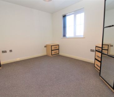 Derby Court, Bury - Photo 5