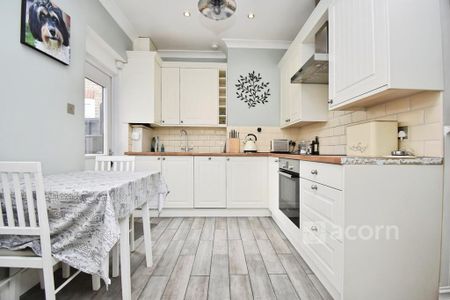 3 bedroom terraced house to rent - Photo 3