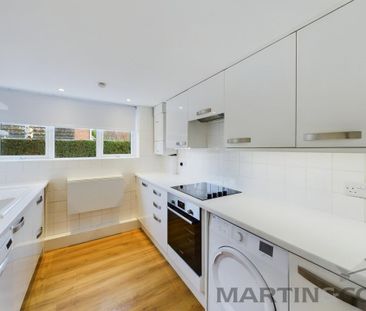 2 bedroom ground floor maisonette to rent - Photo 5
