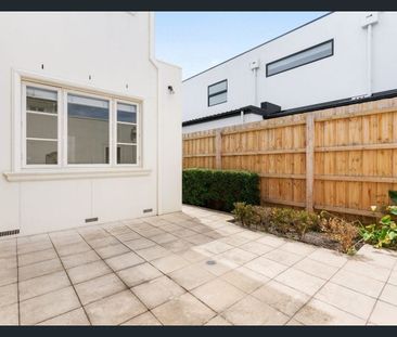 Stunning Golden mile home - Photo 1