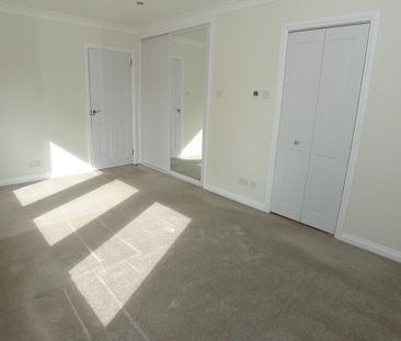 Property to let in St Andrews - Photo 3