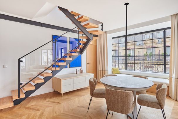 Duplex • Triangle d'Or - Photo 1