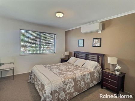 4/7 Glenlyon Street, Gladstone Central, QLD 4680 - Photo 3