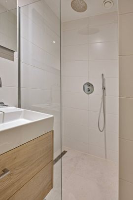 Te huur: Appartement Laurierstraat 75 A in Amsterdam - Photo 1