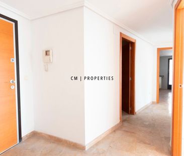 Piso de alquiler en Peris y Valero, En Corts - Doctor Waksman - Photo 2