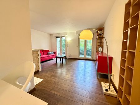 Location Appartement 2 pièces 42m² LILLE 59000 - Photo 2