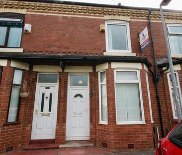 Room , Blandford Road - Photo 5