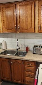 ROSEMONT – Dispo MAINTENANT /Available RIGHT NOW – TOUT CECI MEUBLÉ / FULLY FURNISHED – Neuf /Brand new 3 1/2 - Photo 3