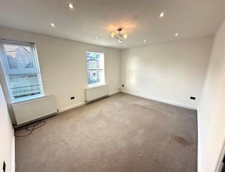 2 Bedroom Apartment To Let - Photo 4