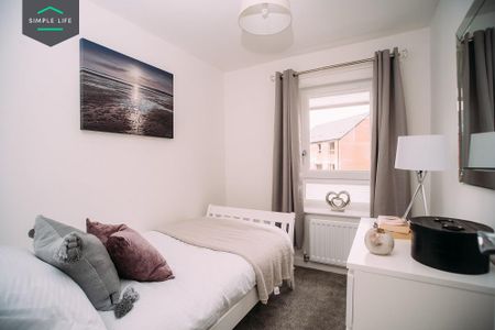 3 bedroom semi-detached house to rent - Photo 3