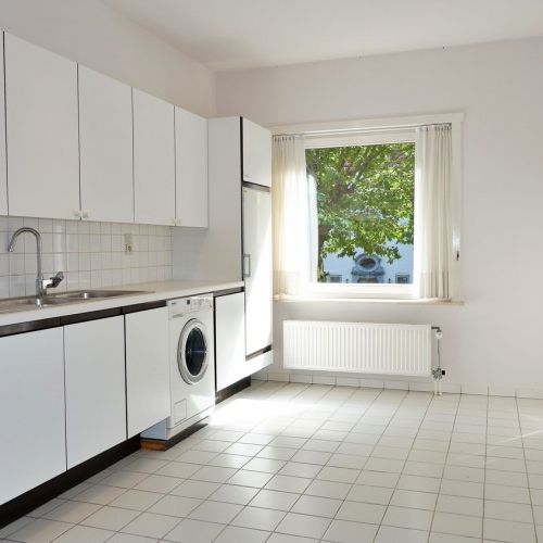 Appartement op aangename ligging - Photo 1