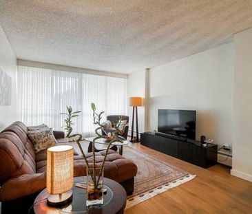 1Bedroom 1 Bath available 1st March North Vancouver Woodcroft - Photo 4