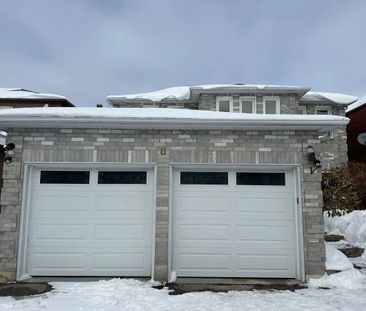 Spacious Main-Level of a Detached Home (4 + Den, 2.5 Bath) - Photo 1