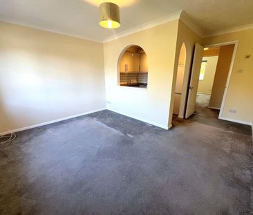 Guernsey Close, Guildford, Surrey, GU4 - Photo 1