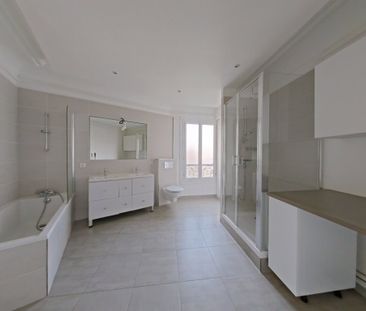 APPARTEMENT T5 A LOUER - PARIS 2EME ARRONDISSEMENT Mail 4 - 137.3 m... - Photo 4