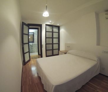 Apartamento de alquiler en La Catedral - Photo 3