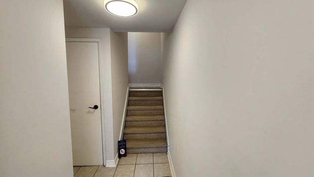 For Lease - 44 Chester Le Boulevard Unit# 6, Toronto, Ontario - Photo 1