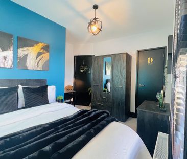 BEDROOM 6 – LARGE DOUBLE WITH ENSUITE - Photo 1