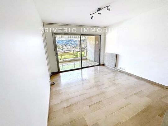 Location Appartement 1 pièce 31m² CANNES 06400 - Photo 1