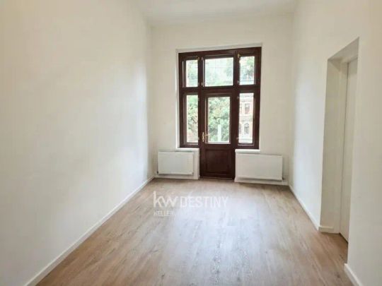 Pronájem bytu s balkonem, 2+1 - 47 m - Fotografie 1