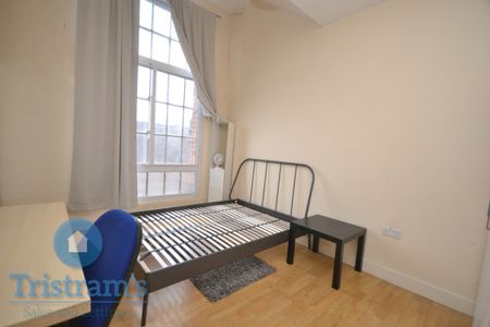 2 bed Apartment for Rent - Photo 4