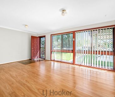 SINGLE LEVEL & NEAT AS A PIN - Photo 2