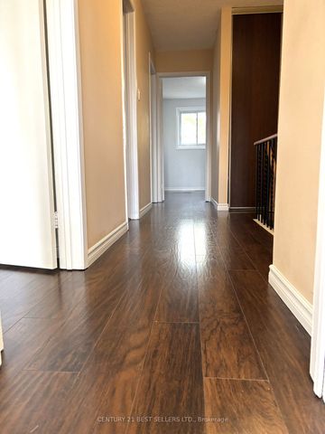 For Lease - 3025 Cedarglen Gate Unit# 63, Mississauga, Ontario - Photo 4