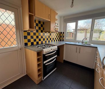 2 bedroom terraced house to rent - Photo 5
