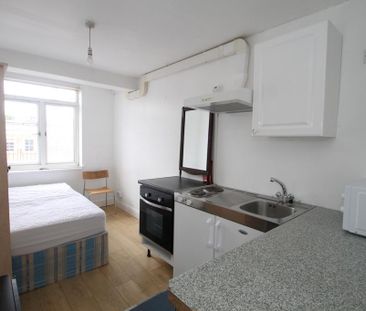 Studio to rent - Photo 3