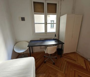 Calle de Miguel Moya, Madrid, Community of Madrid 28004 - Photo 4