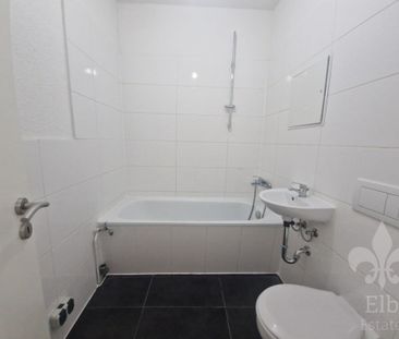 Praktische 2 Raum Wohnung mit Balkon und offener Küche nahe der Uni... - Foto 2