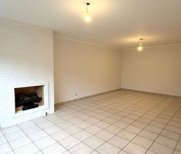 Appartement te huur in Brasschaat voor € 950 met 2 slaapkamers - Photo 2