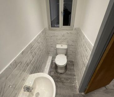 Studio to rent - Photo 5