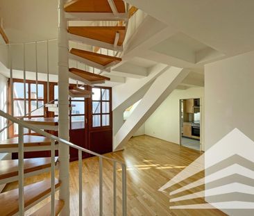 HERRENSTRASSE - Helle und freundliche DG-Maisonette Wohnung mit Küc... - Photo 4